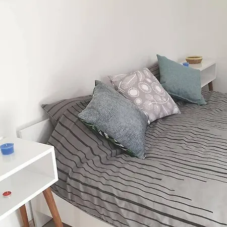 2+1 Apartm With Garden + Balcony , At Ladies Apartment Kusadasi